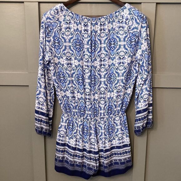 ANTHROPOLOGIE Elevenses Basia Blue Printed Long Sleeve Romper Size Small - Picture 9 of 10
